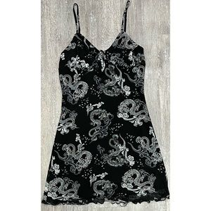 Black casual dress with white dragon patterns